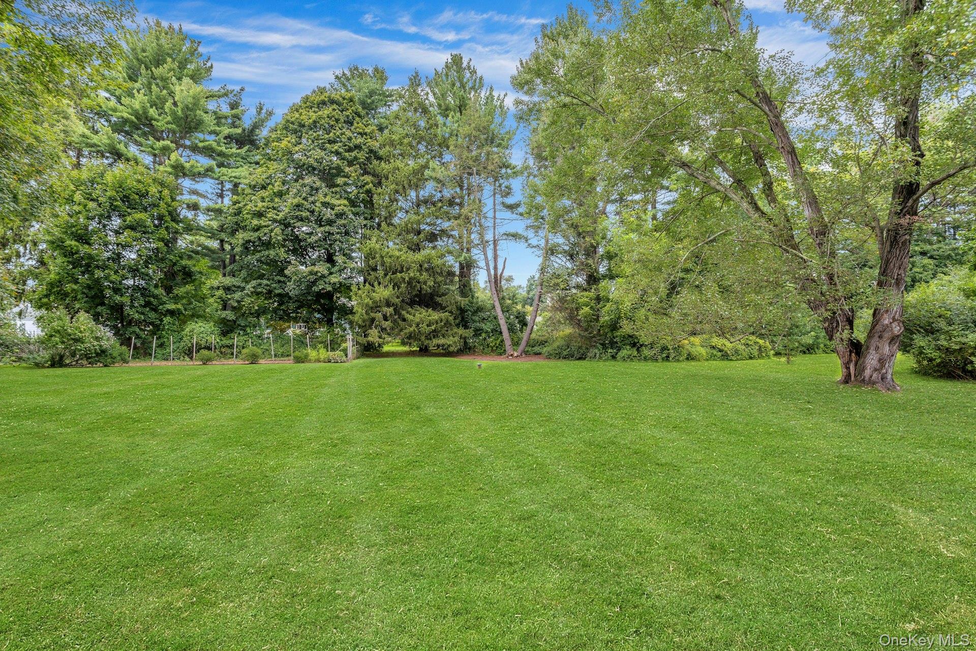 5 Spruce Pond Lane – For Sale photo 30