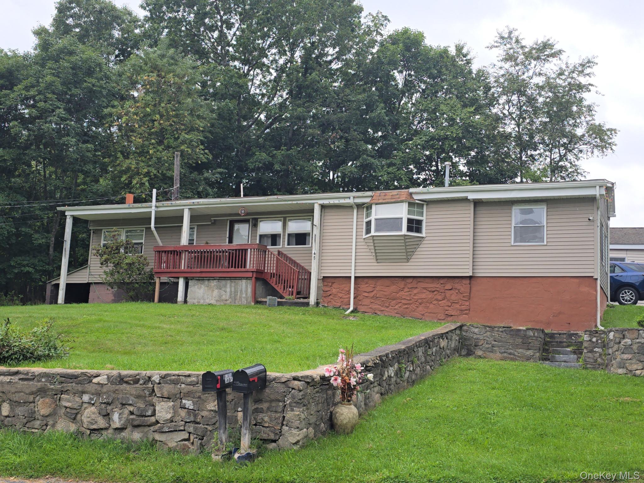 45 Walker Street – For Sale