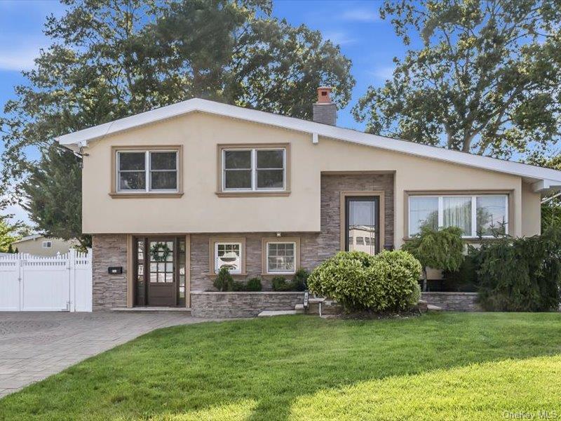 260 W 20th Street – For Sale