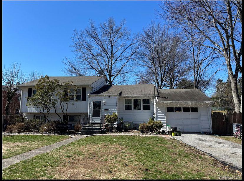 182 N Middletown Road – For Rent