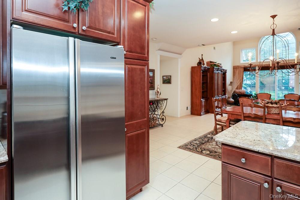 643 Verona Drive – For Sale photo 4