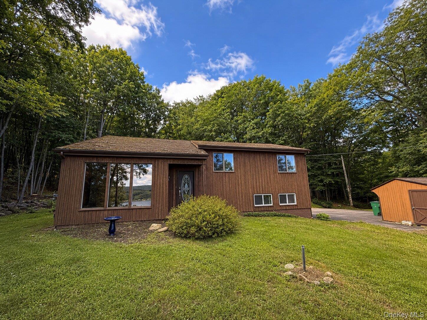 1095 Route 292 – For Sale