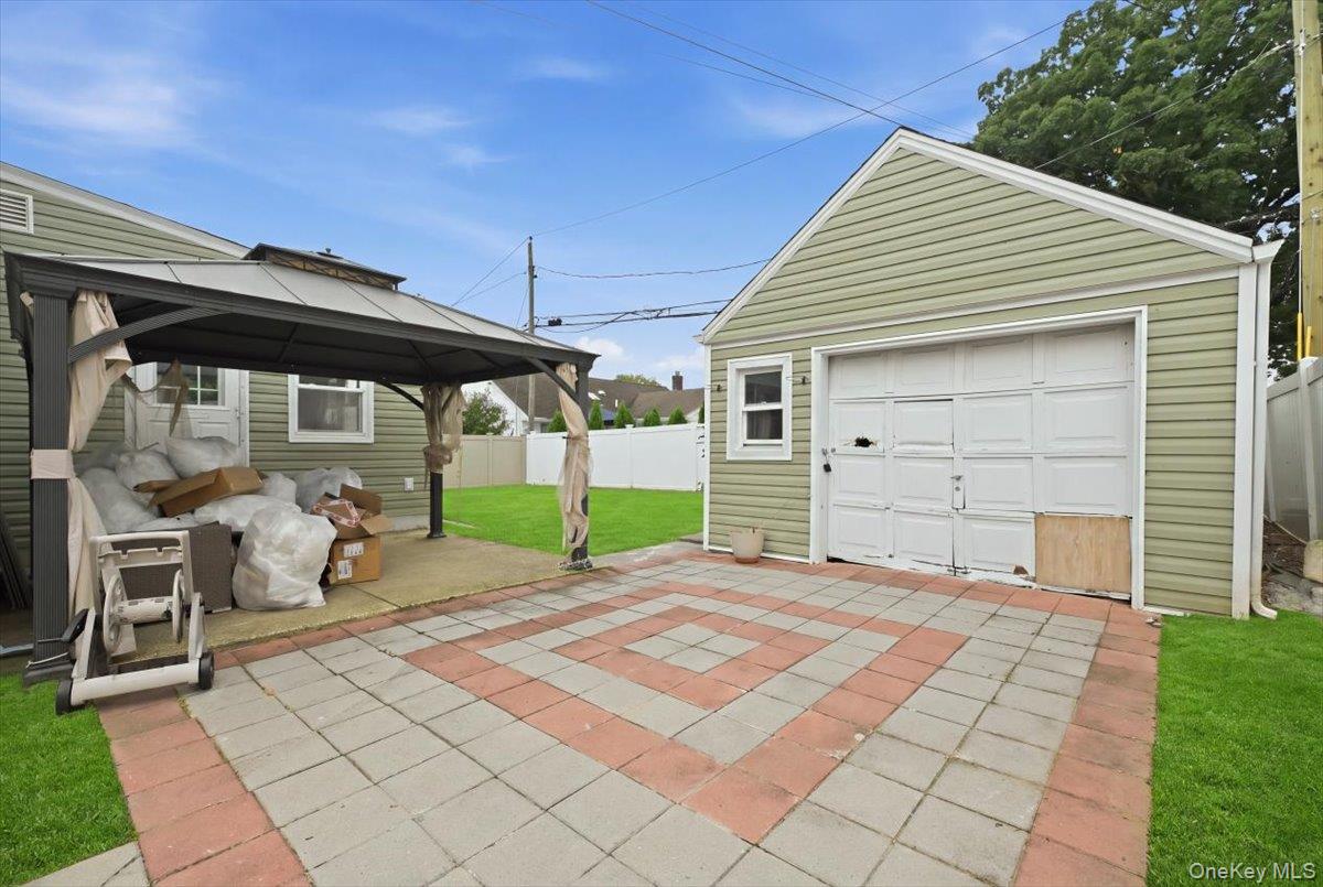828 Bruce Drive – For Sale photo 23