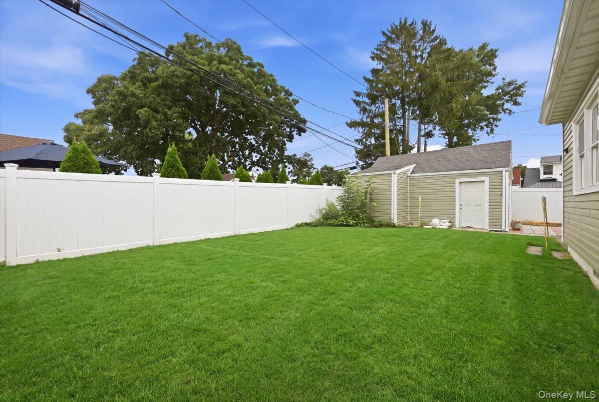 828 Bruce Drive – For Sale photo 25