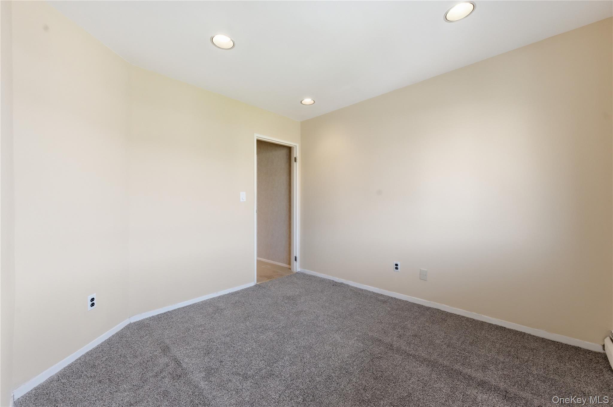 3935 Sally Lane – For Sale photo 12
