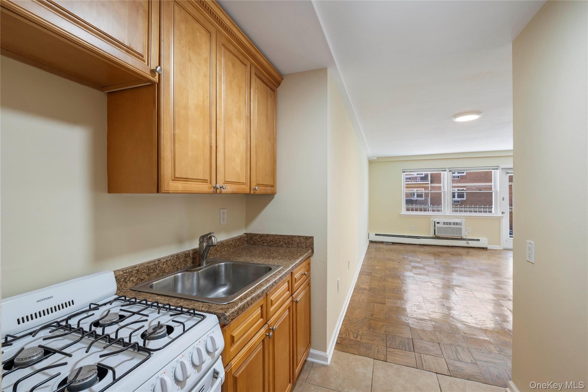 101 Gedney Street, Unit 6N photo 7
