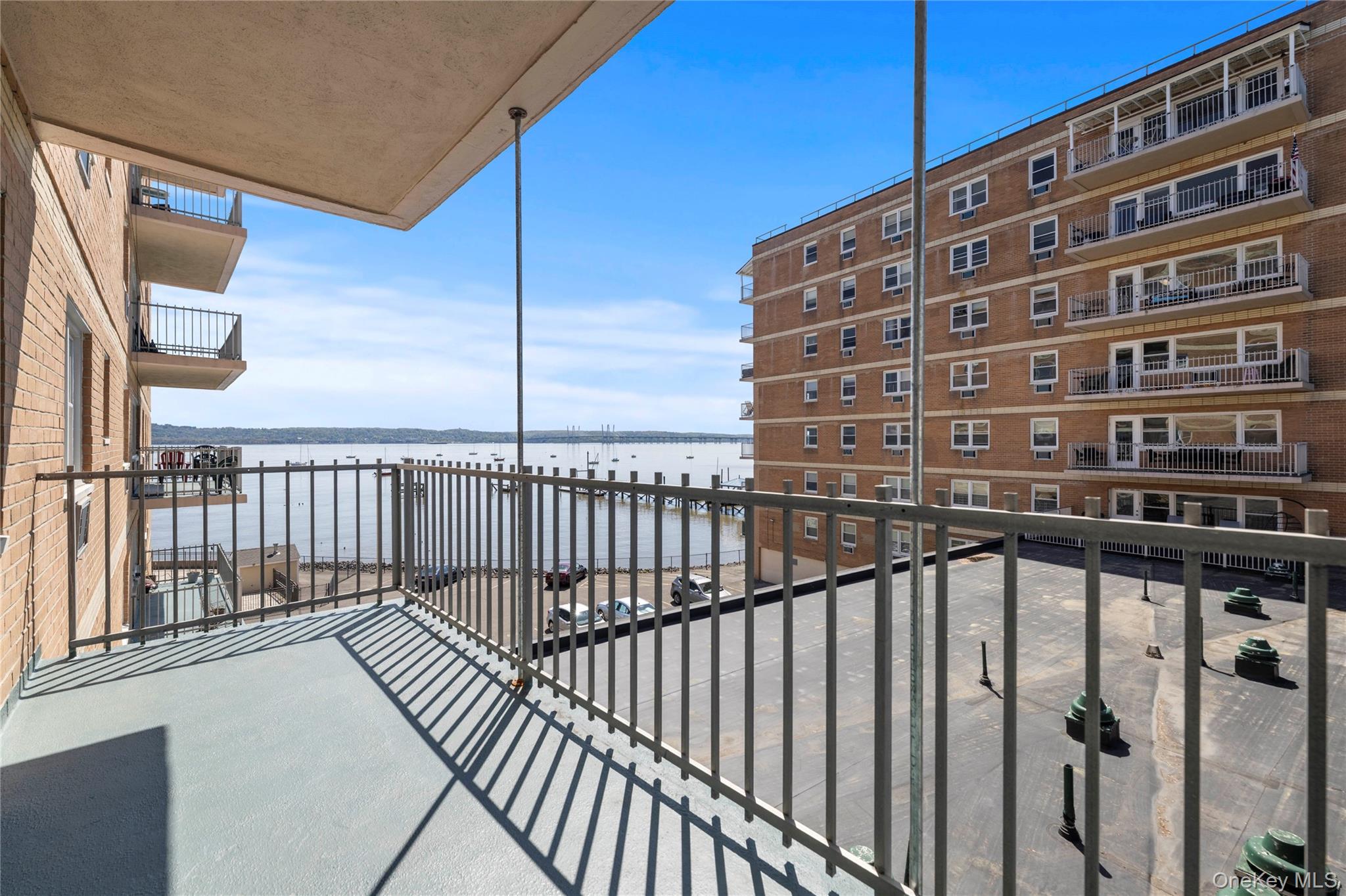 101 Gedney Street, Unit 6N