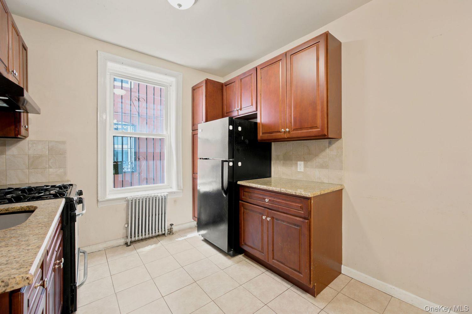 403 Stockholm Street – For Sale photo 7