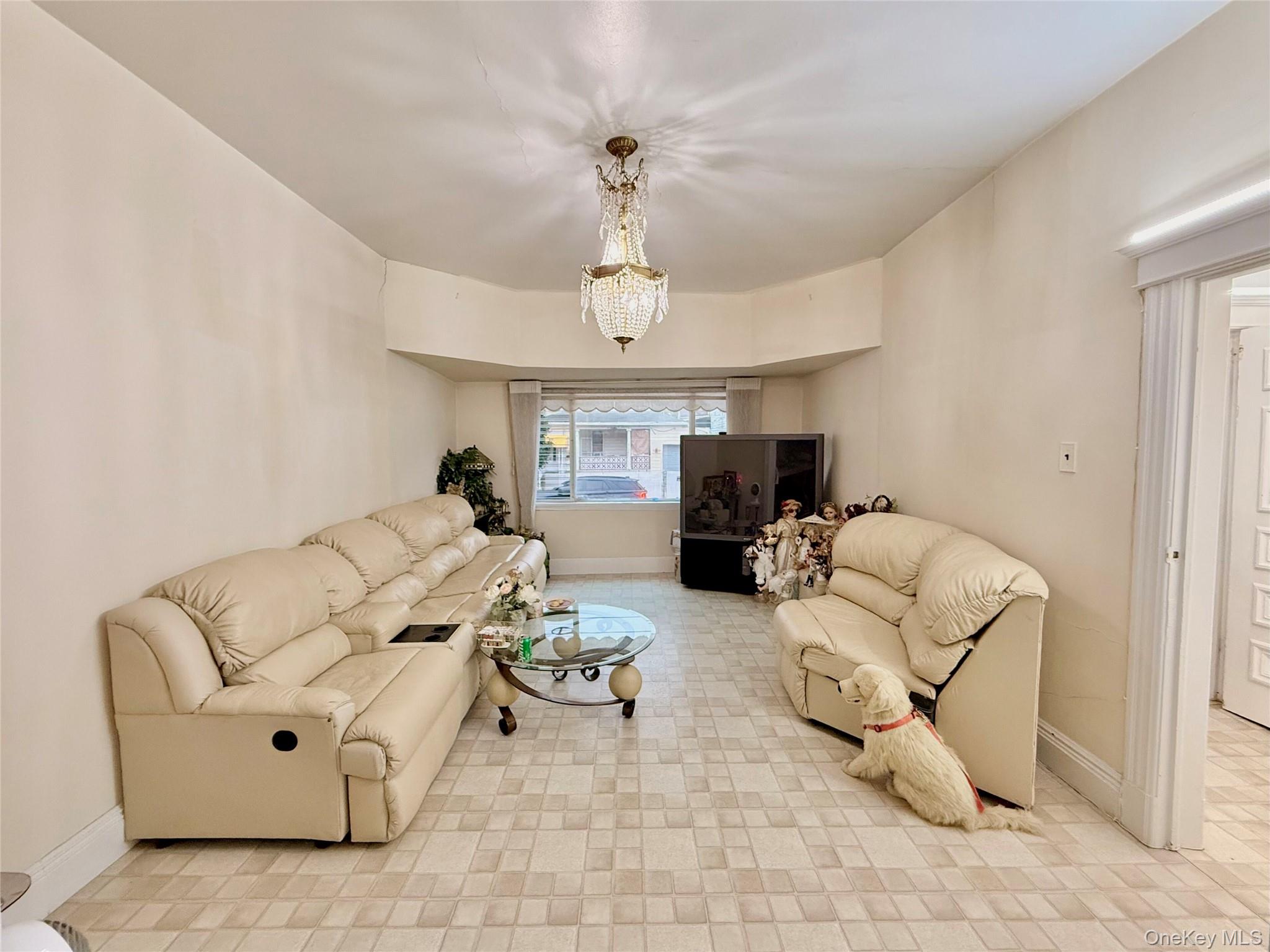 95-15 118th Street – For Sale photo 8