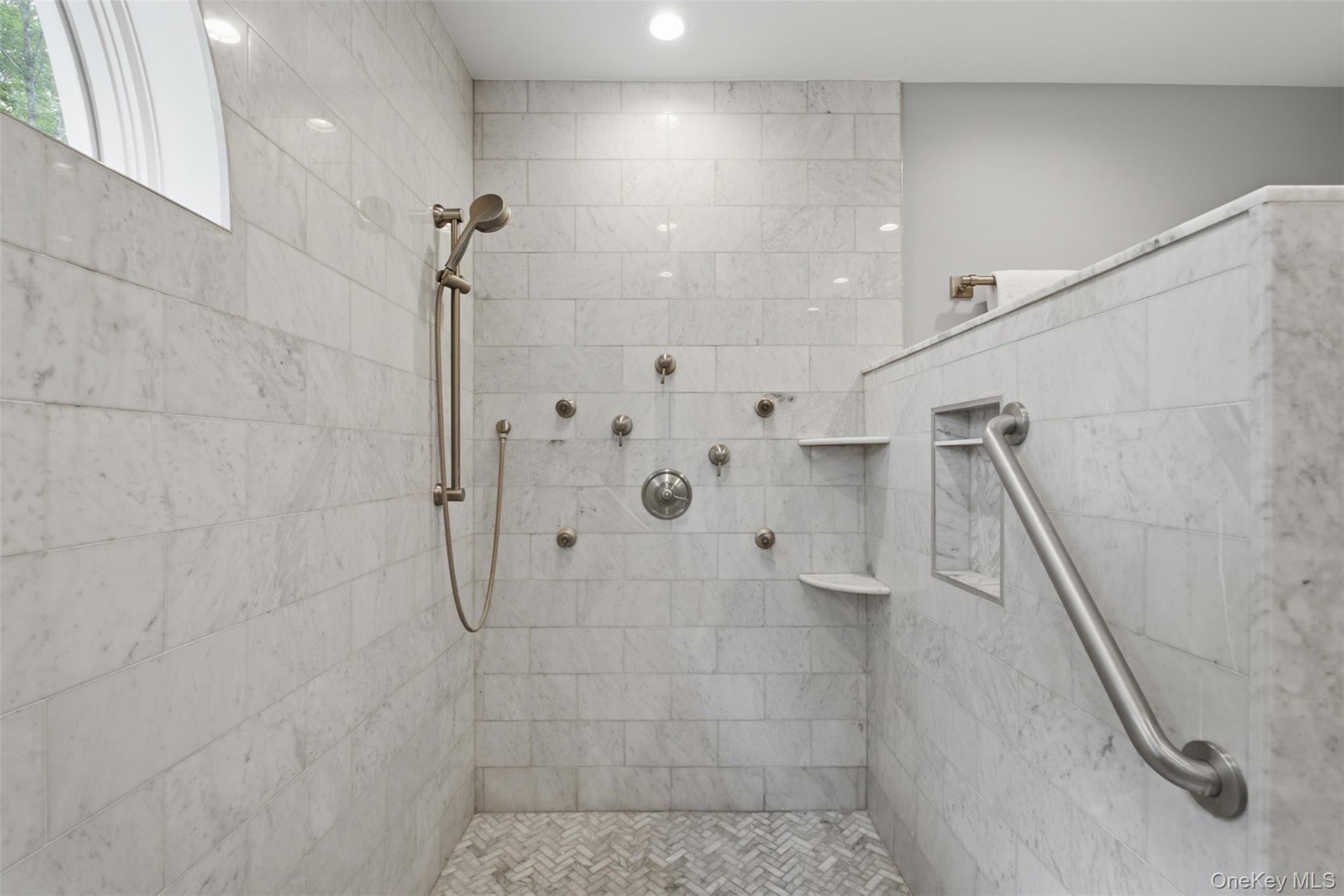 46 Truesdale Lake Drive – For Sale photo 22