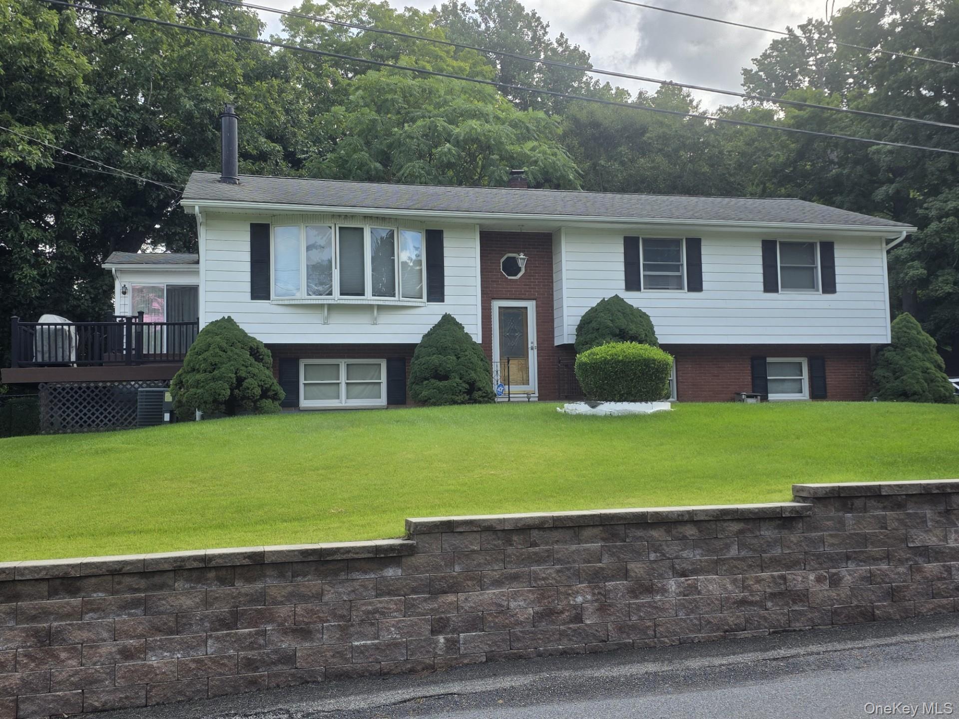 7 Townsend Place – For Sale