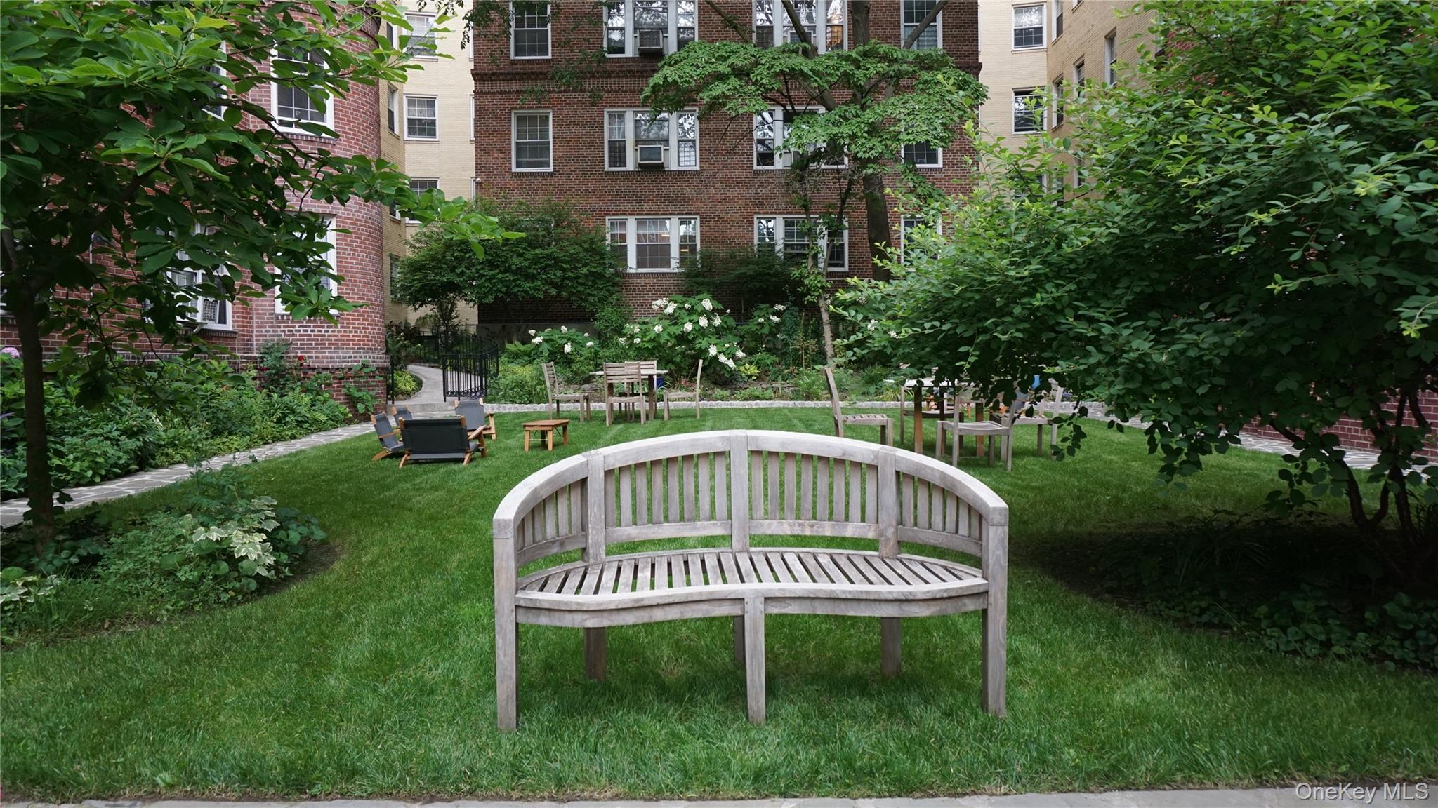 77-12 35 Avenue, Unit A51 photo 4
