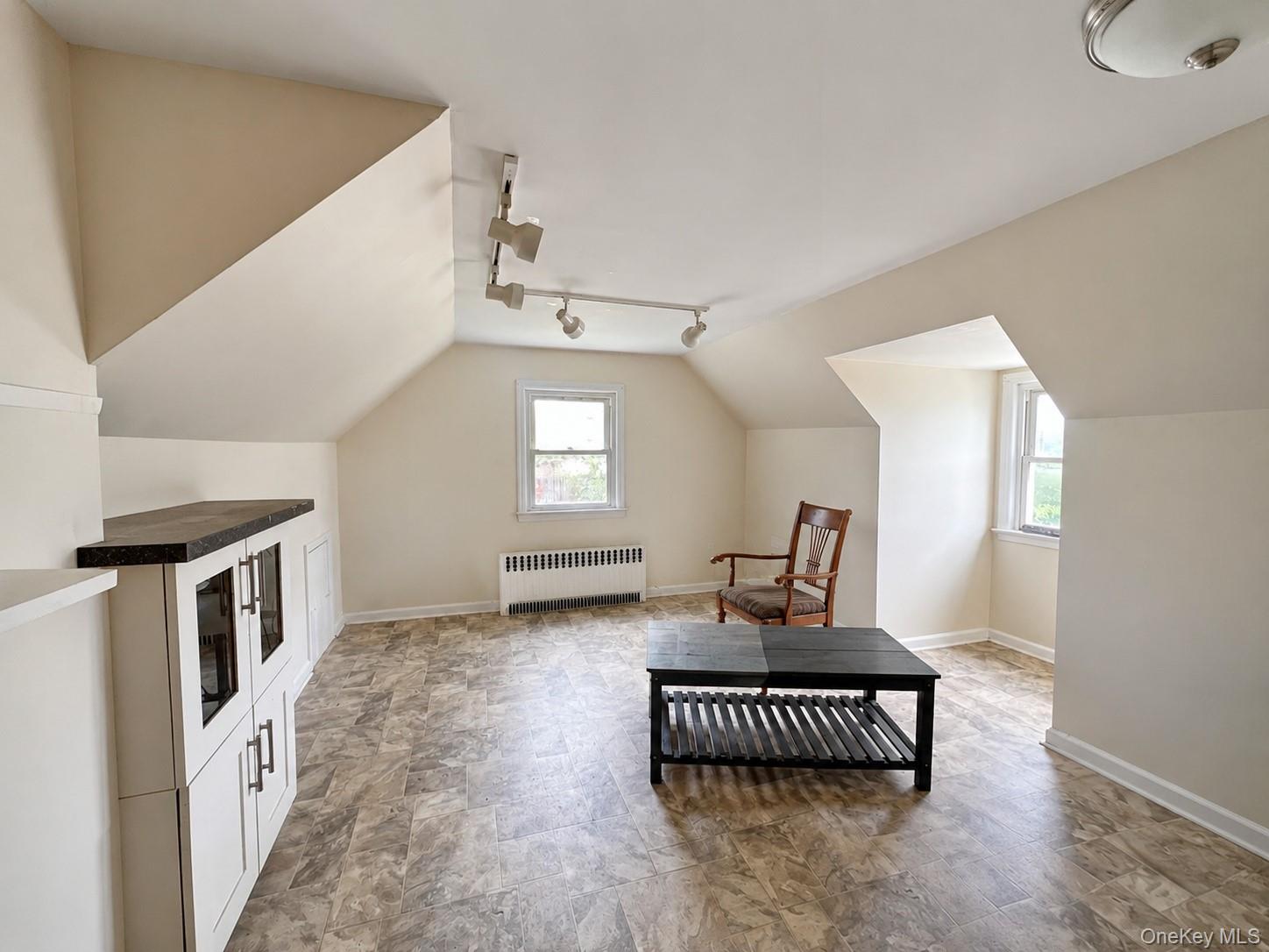 471 Eureka Avenue – For Sale photo 14