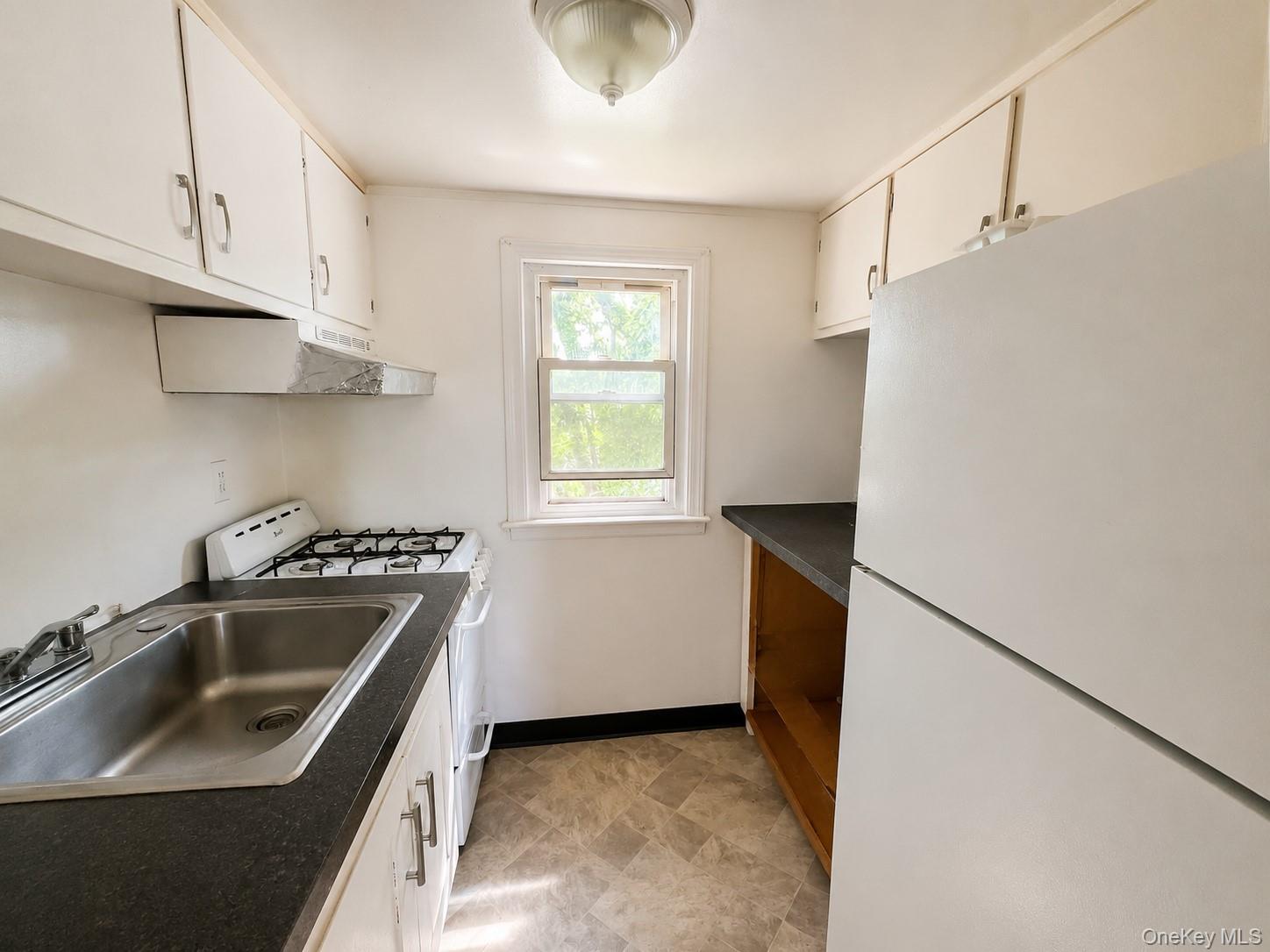 471 Eureka Avenue – For Sale photo 15