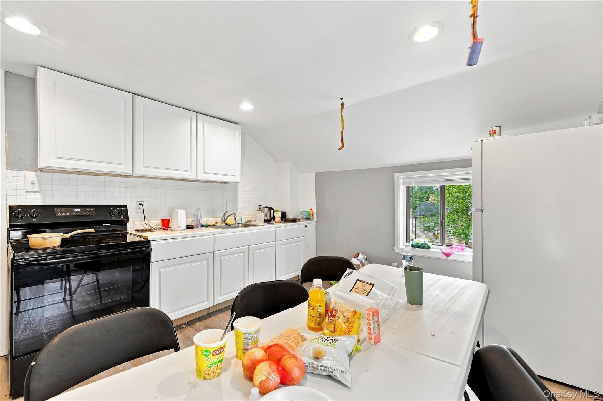 30 Woodcliff Avenue – For Sale photo 34
