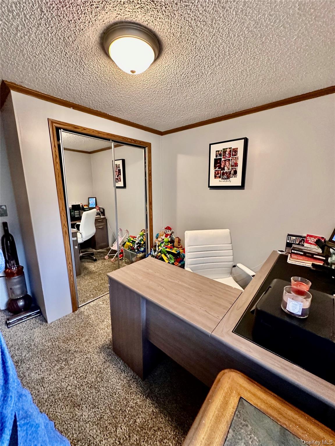 65 Water Loop – For Sale photo 15