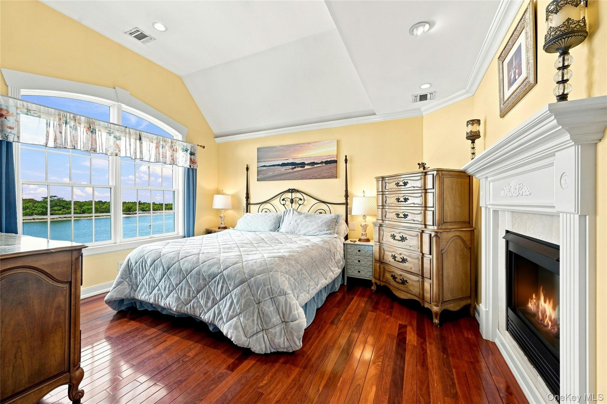 47 Shore Road – For Sale photo 23