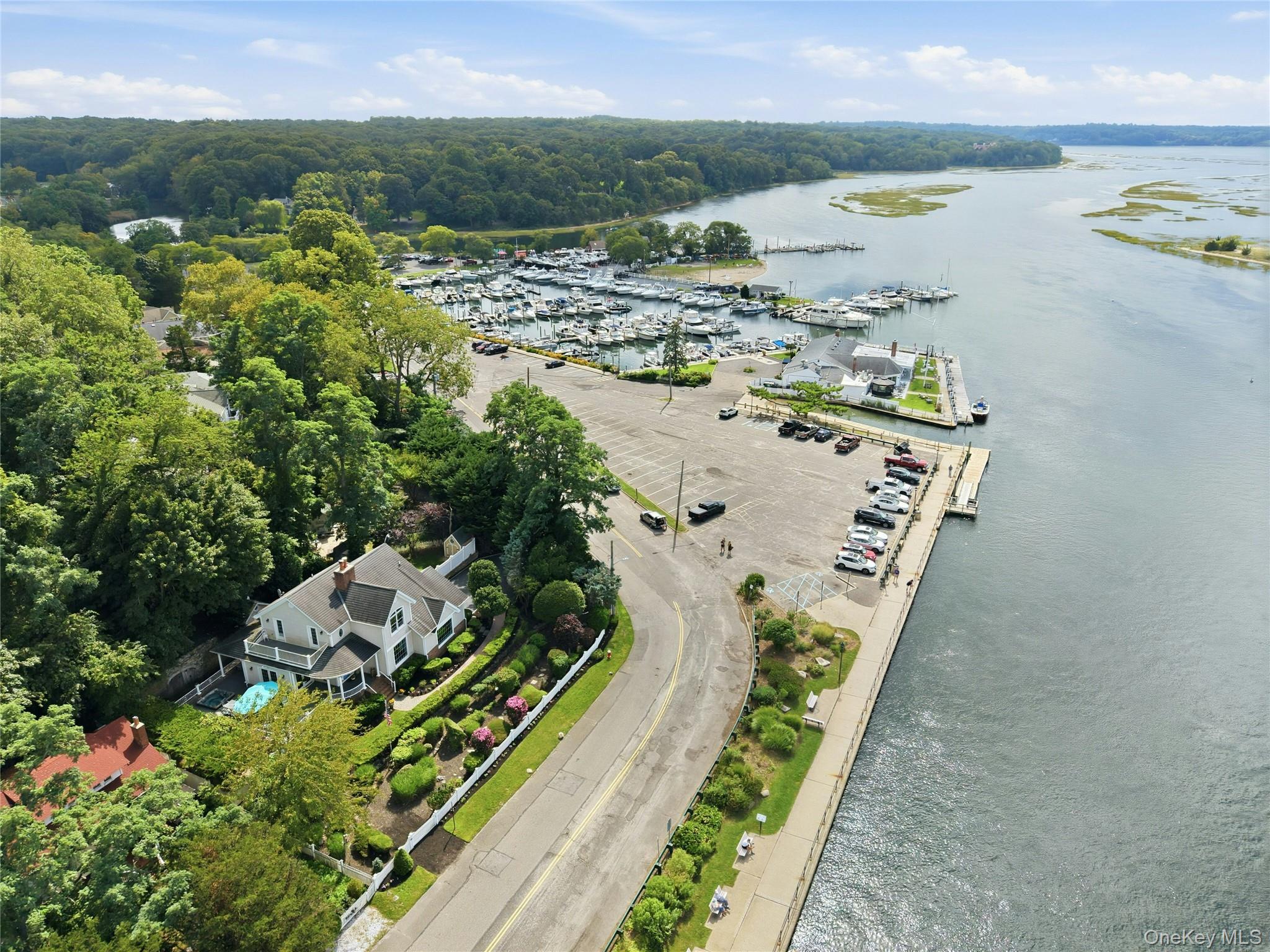 47 Shore Road – For Sale photo 3