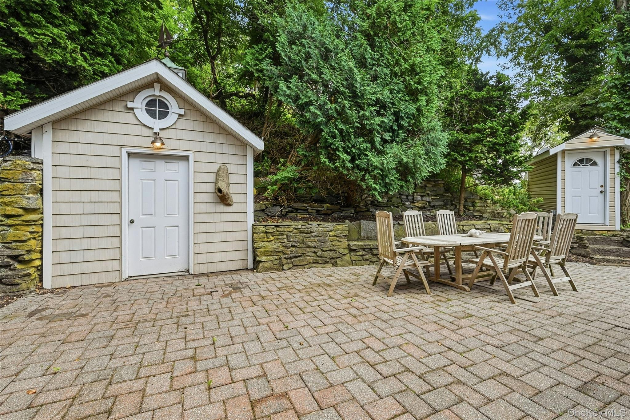 47 Shore Road – For Sale photo 41