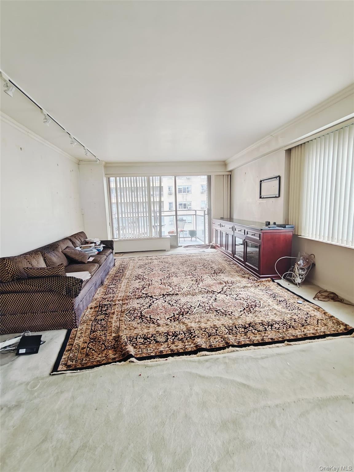 303 E 57th Street, Unit 10D photo 7