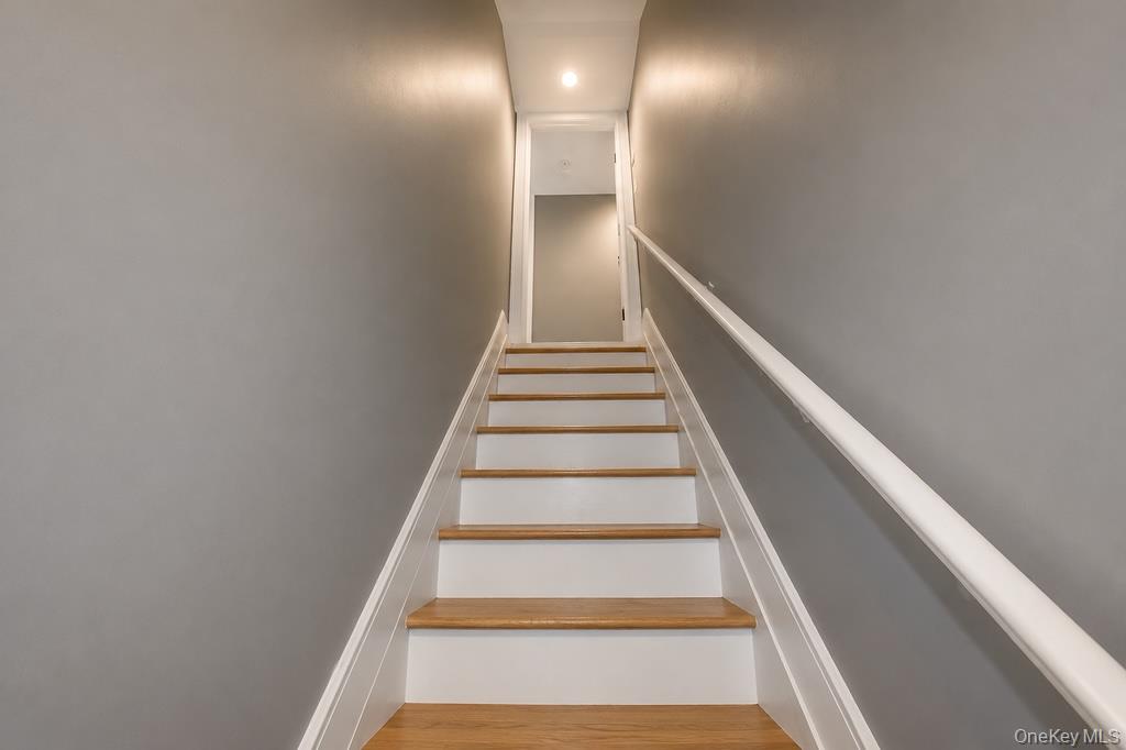 4 E Gate – For Sale photo 15