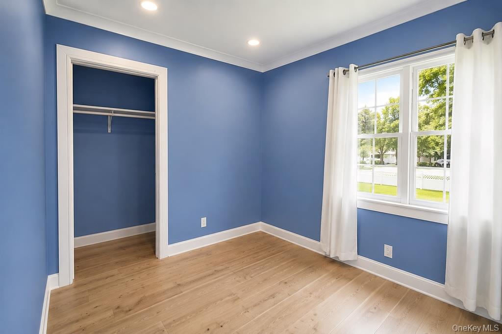 4 E Gate – For Sale photo 13