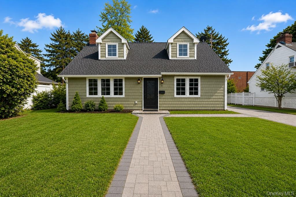 4 E Gate – For Sale photo 4