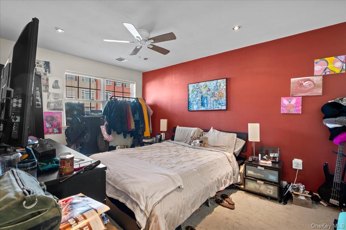 56 Heron Lane, Unit 393 photo 10