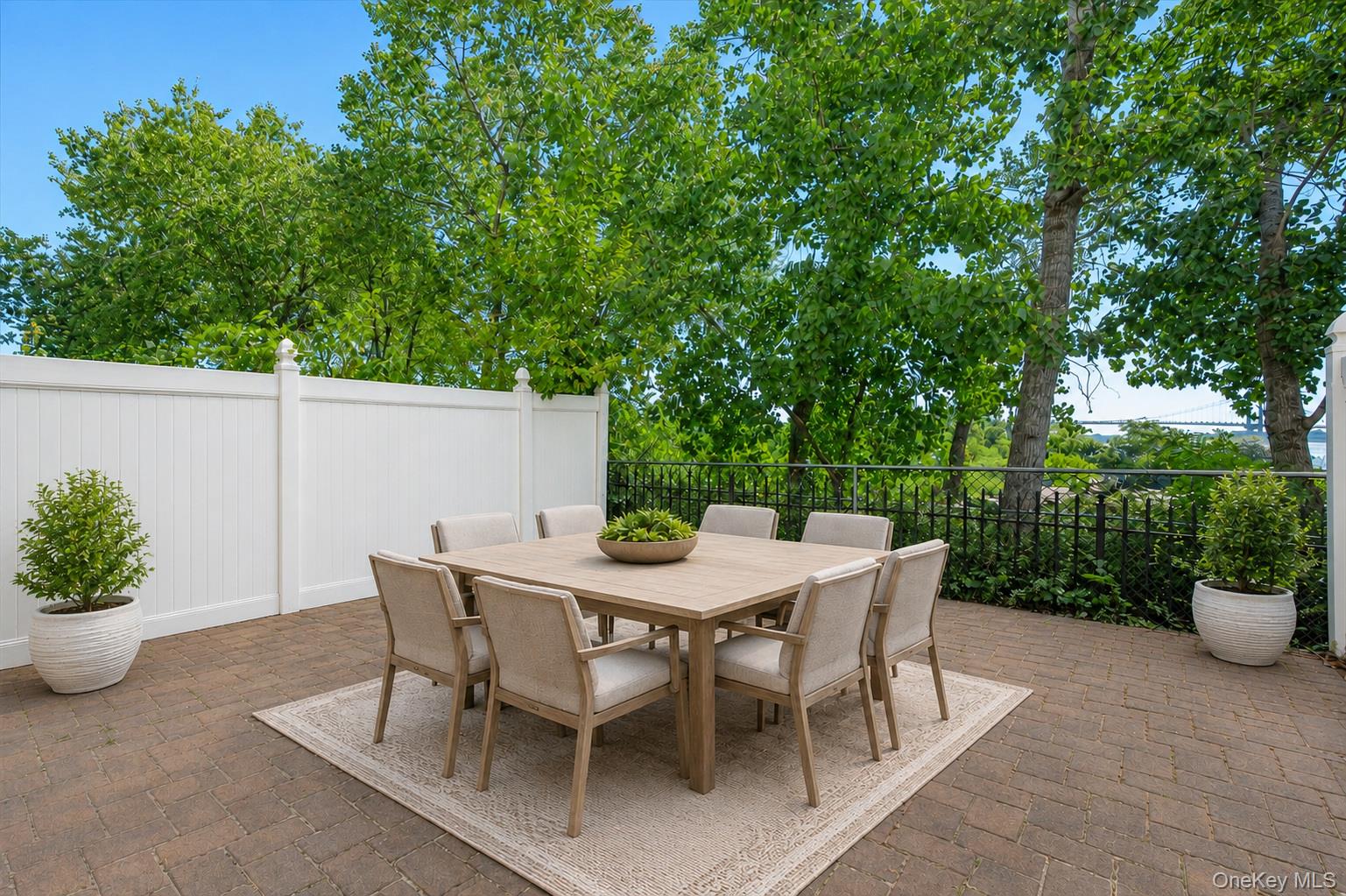 56 Heron Lane, Unit 393 photo 18