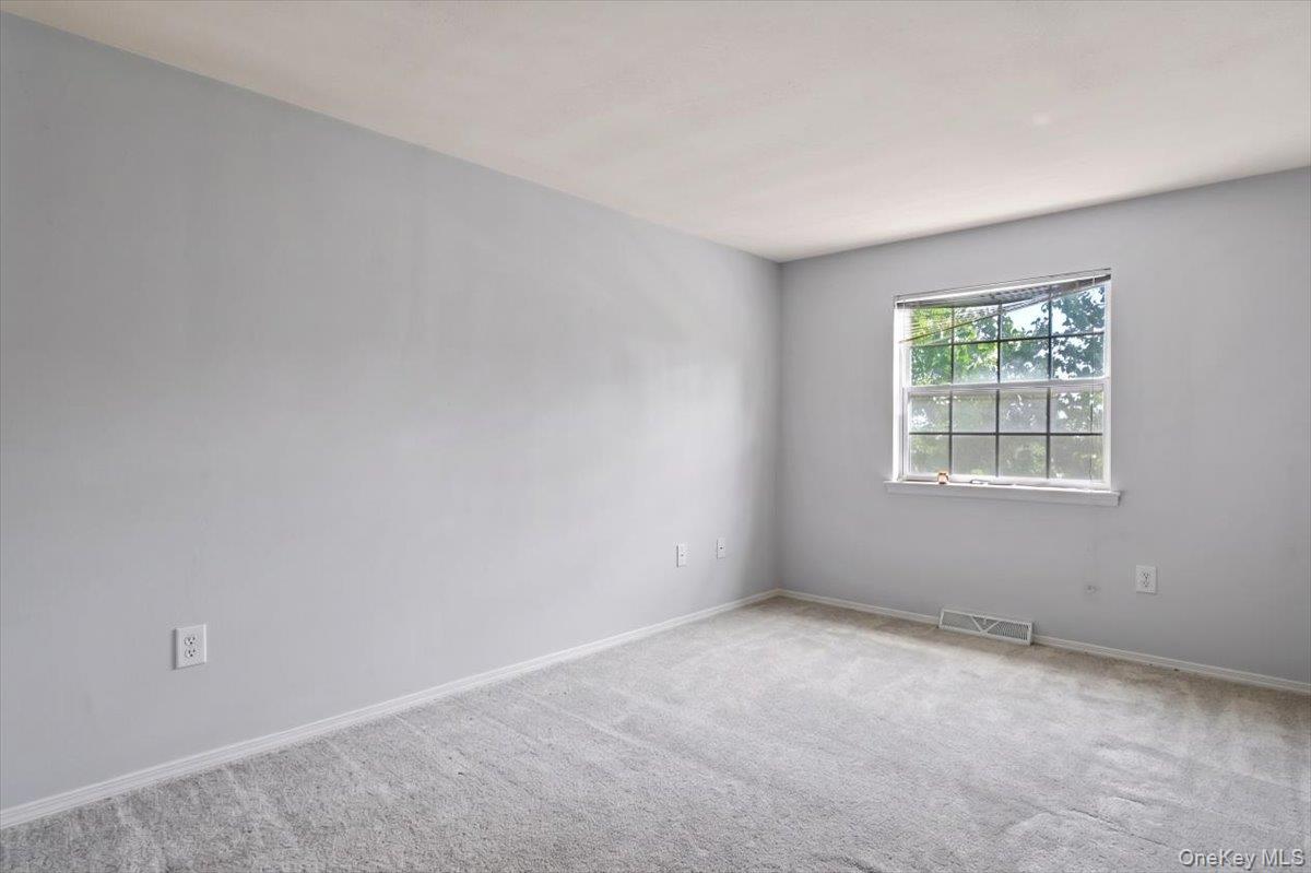 56 Heron Lane, Unit 393 photo 11