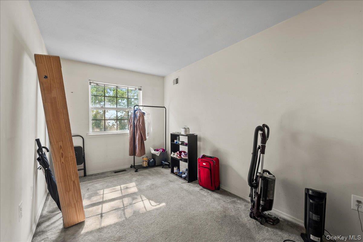 56 Heron Lane, Unit 393 photo 14
