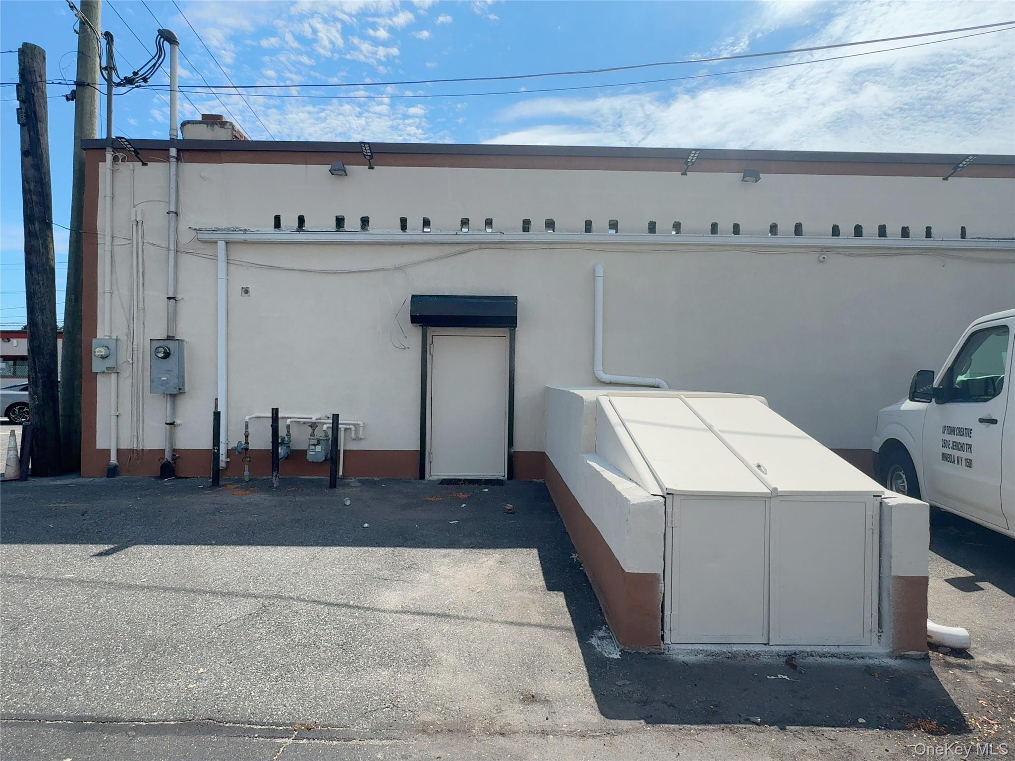444 Hempstead Turnpike – For Sale photo 6