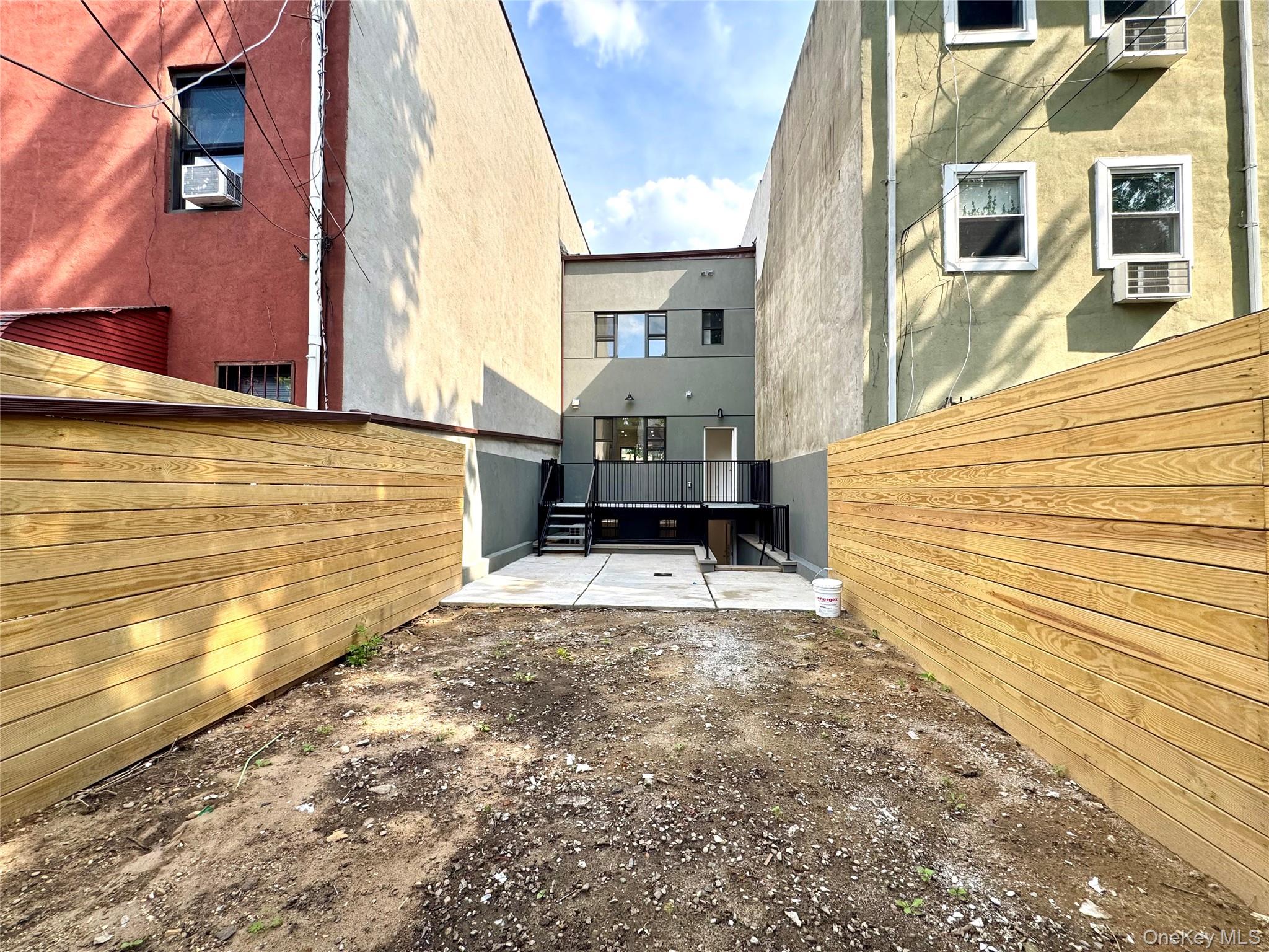 1123 Madison Street – For Sale photo 21