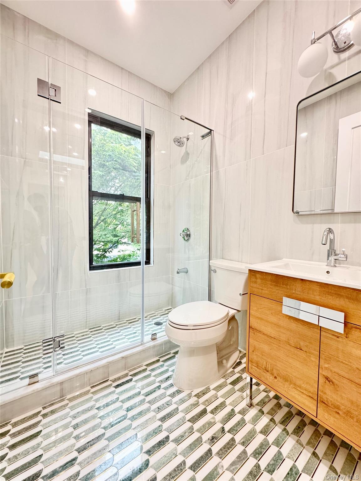 1123 Madison Street – For Sale photo 9