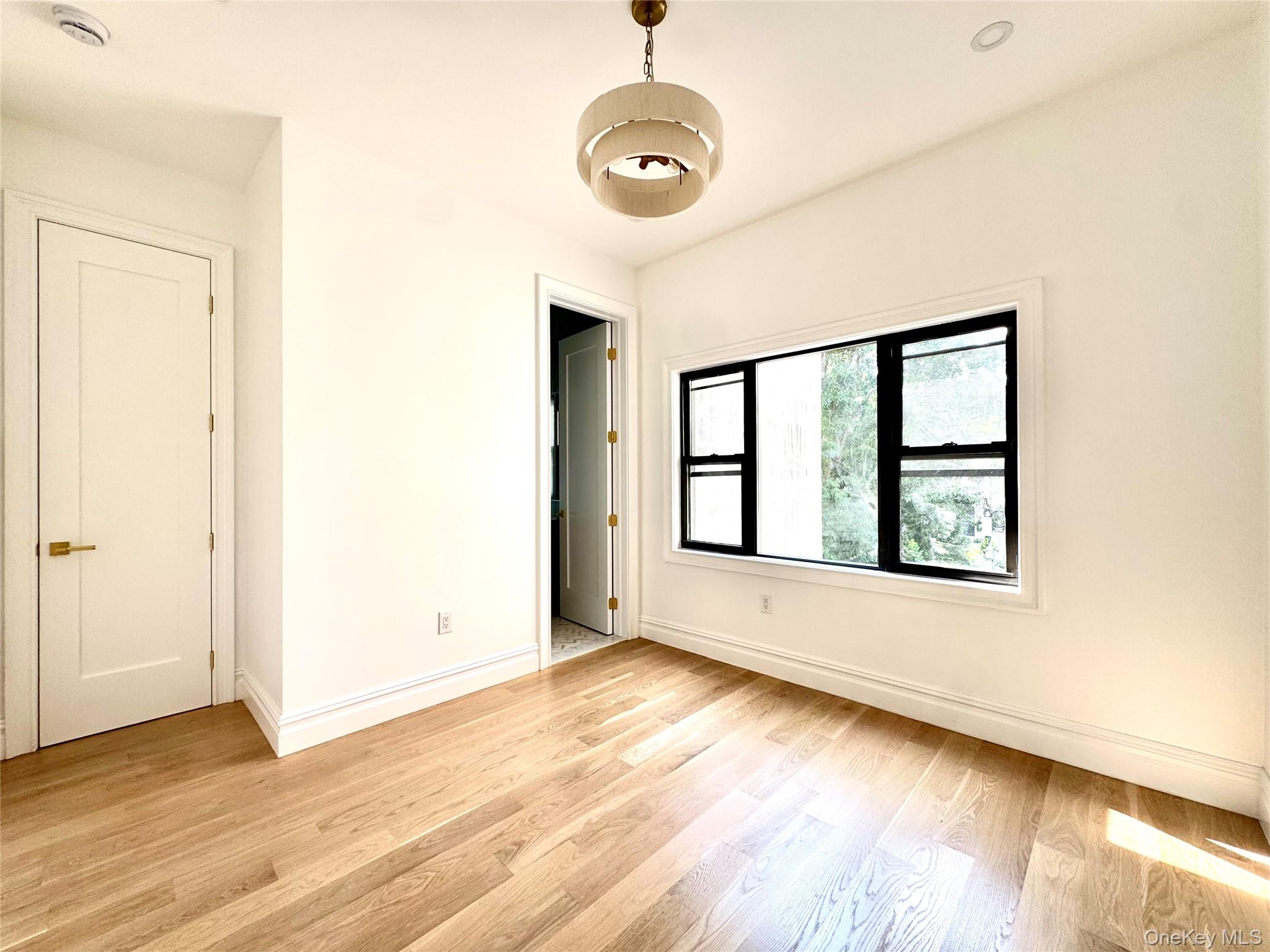 1123 Madison Street – For Sale photo 14
