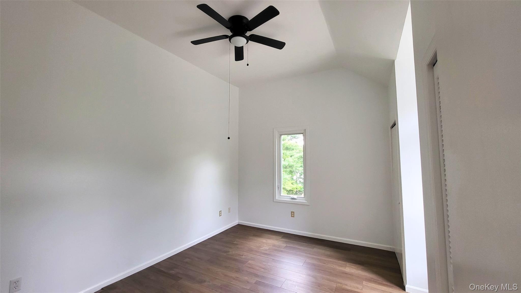 19 A Friendship Lane – For Rent photo 18