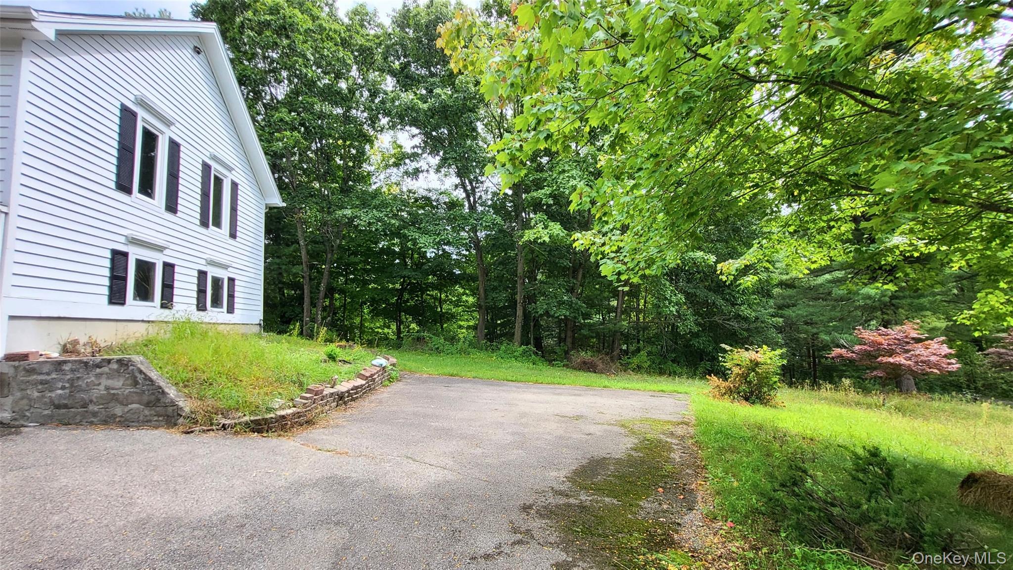19 A Friendship Lane – For Rent photo 4