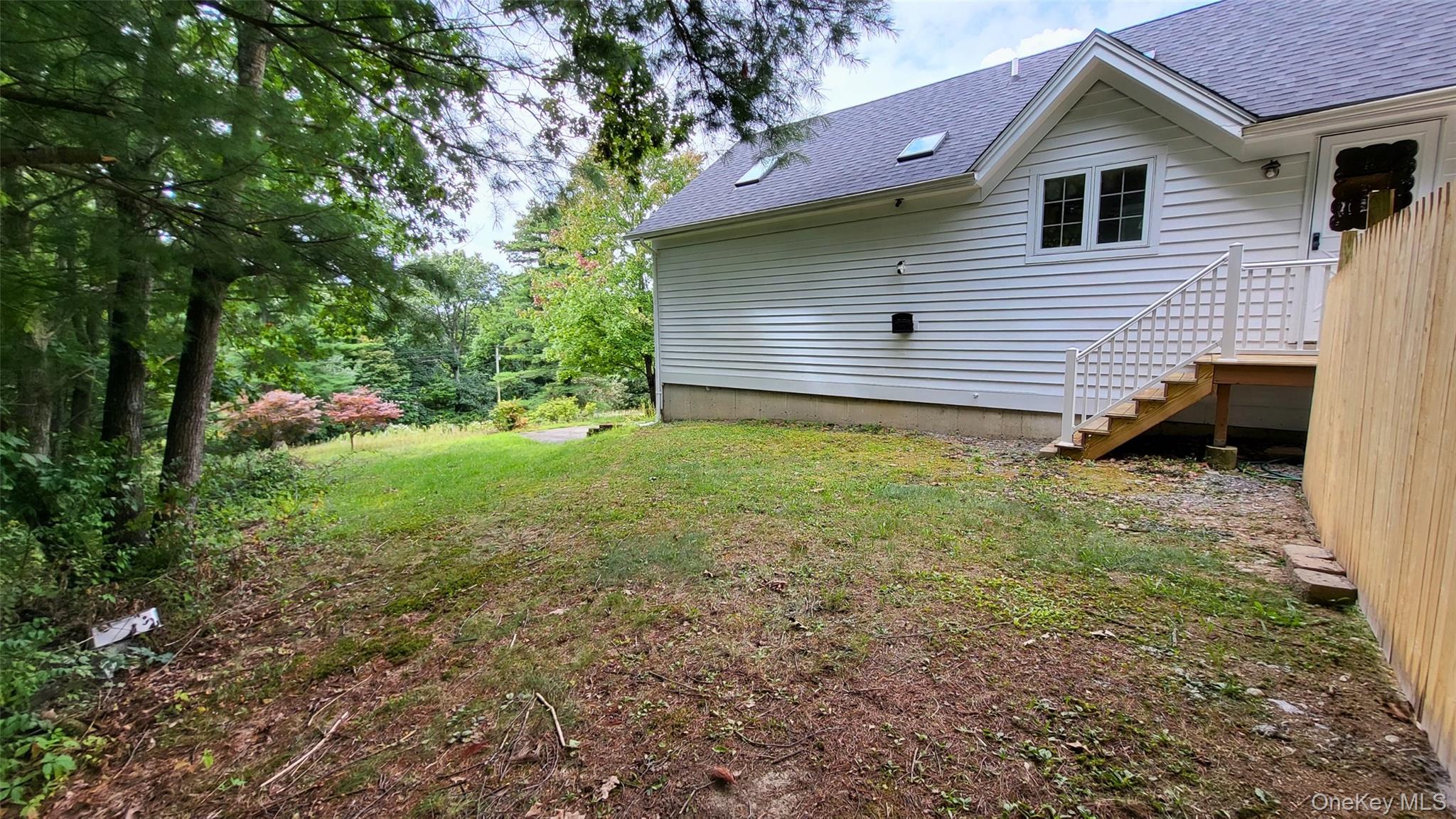 19 A Friendship Lane – For Rent photo 9