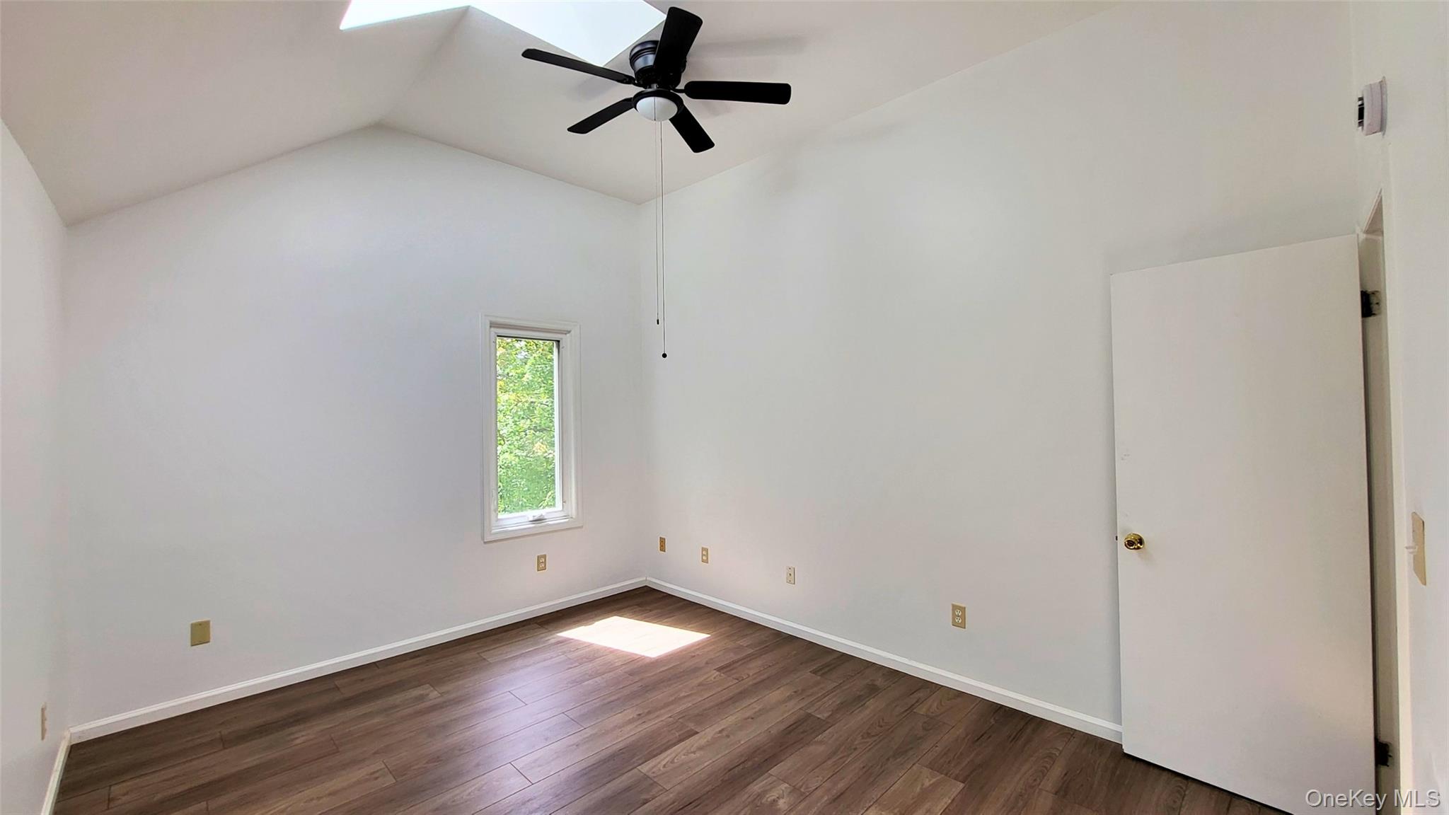 19 A Friendship Lane – For Rent photo 16