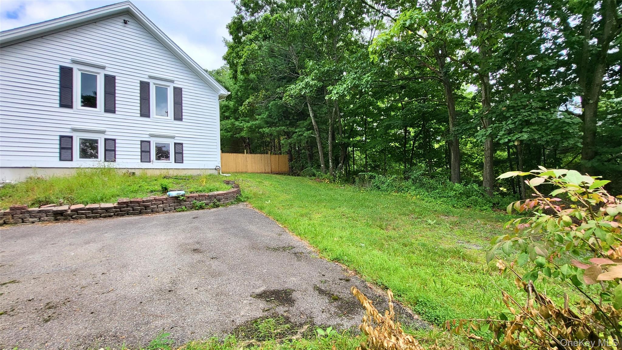 19 A Friendship Lane – For Rent photo 5