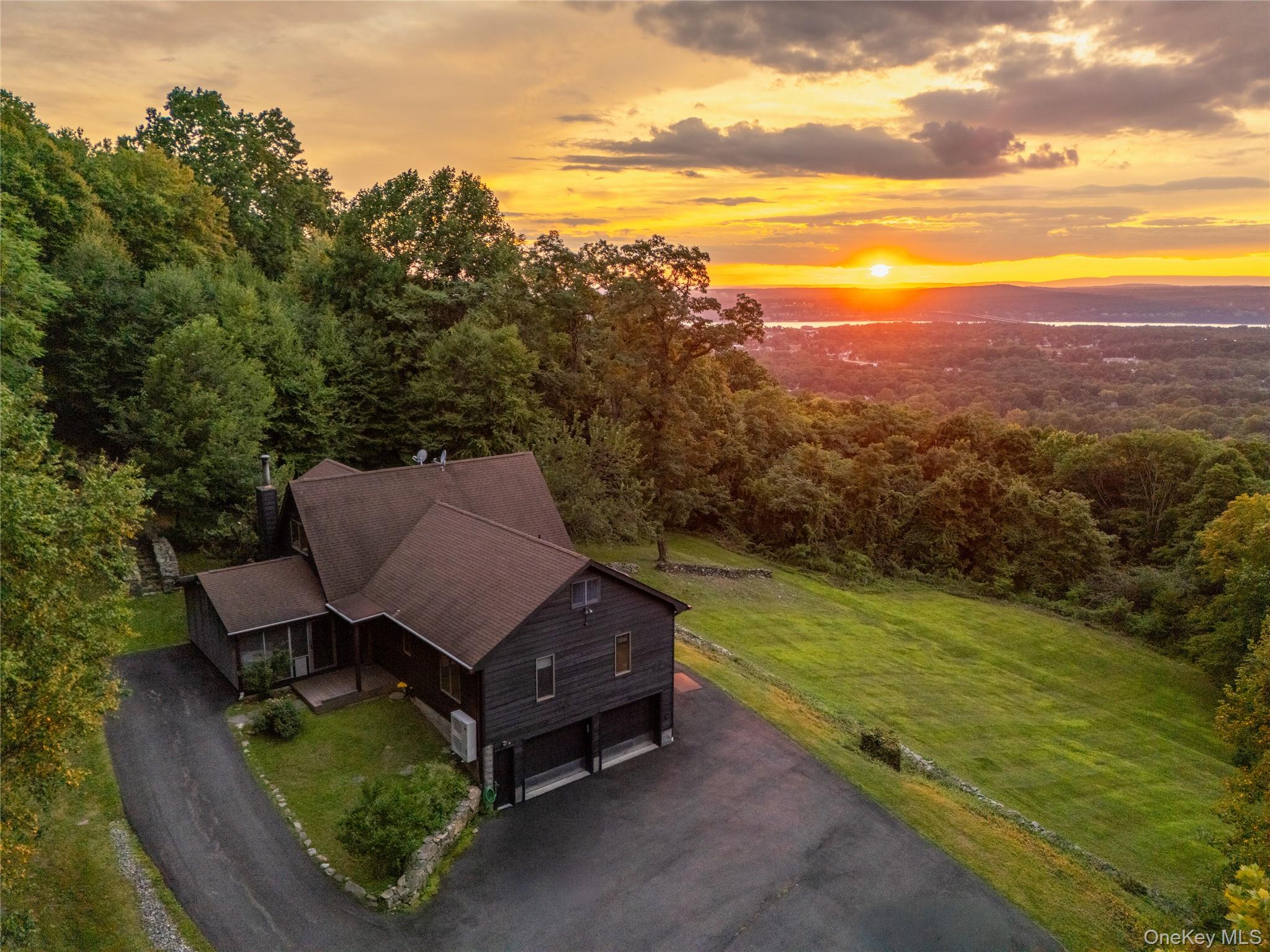 36 Blue Grass Lane – For Sale