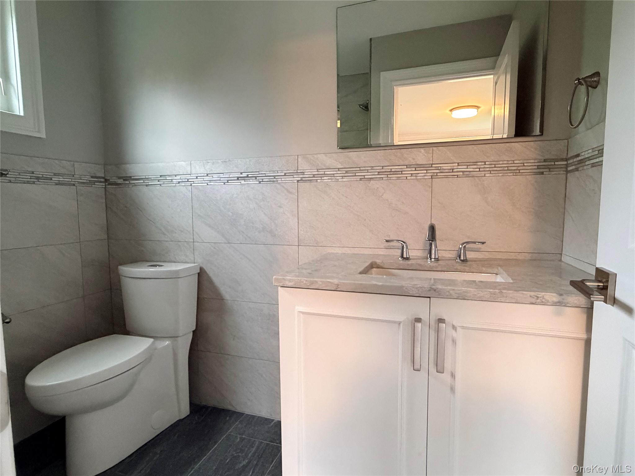 28 E Fern Dr – For Rent photo 10