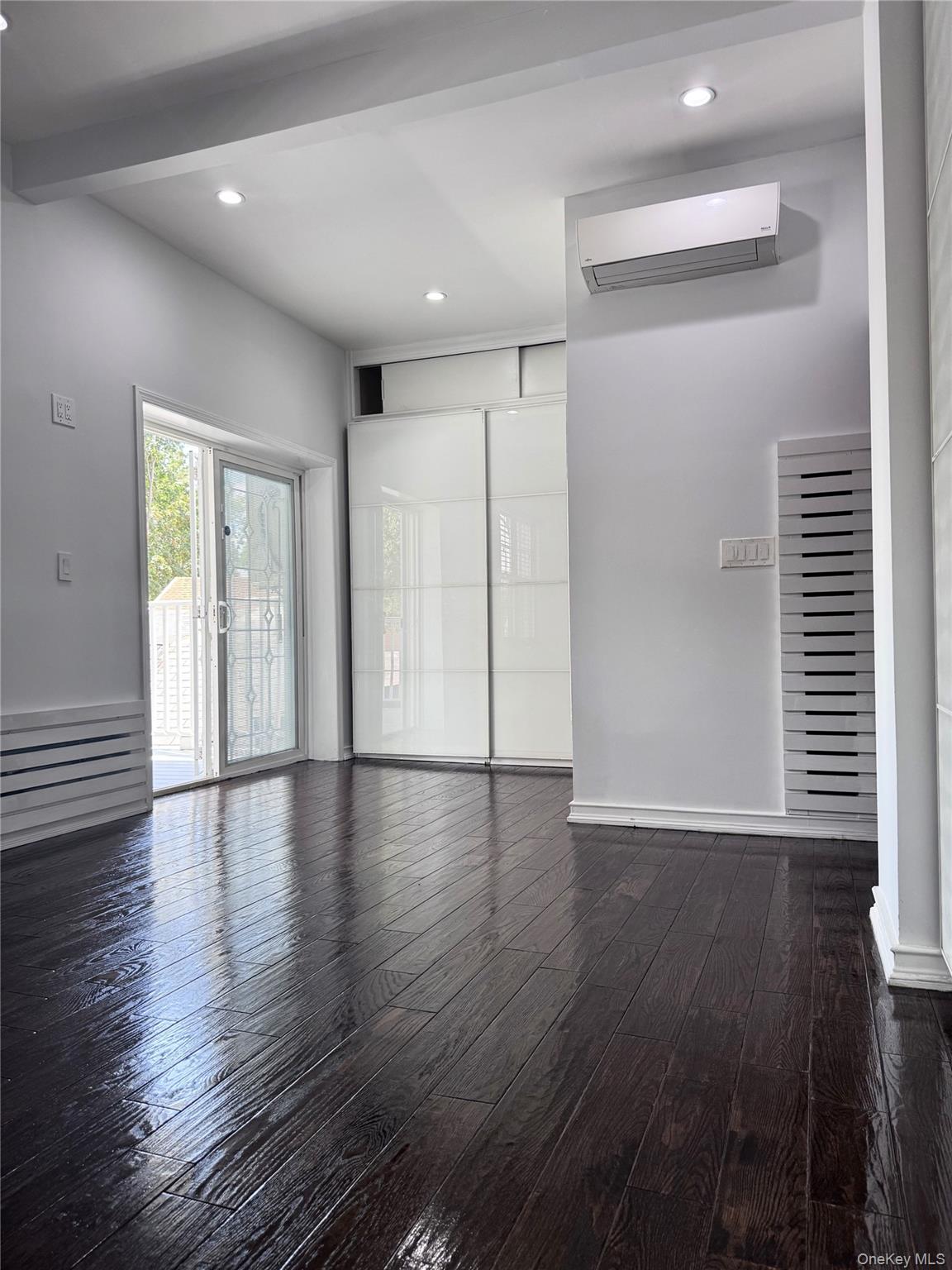 86-18 95th Avenue, Unit 2nd Floor photo 3