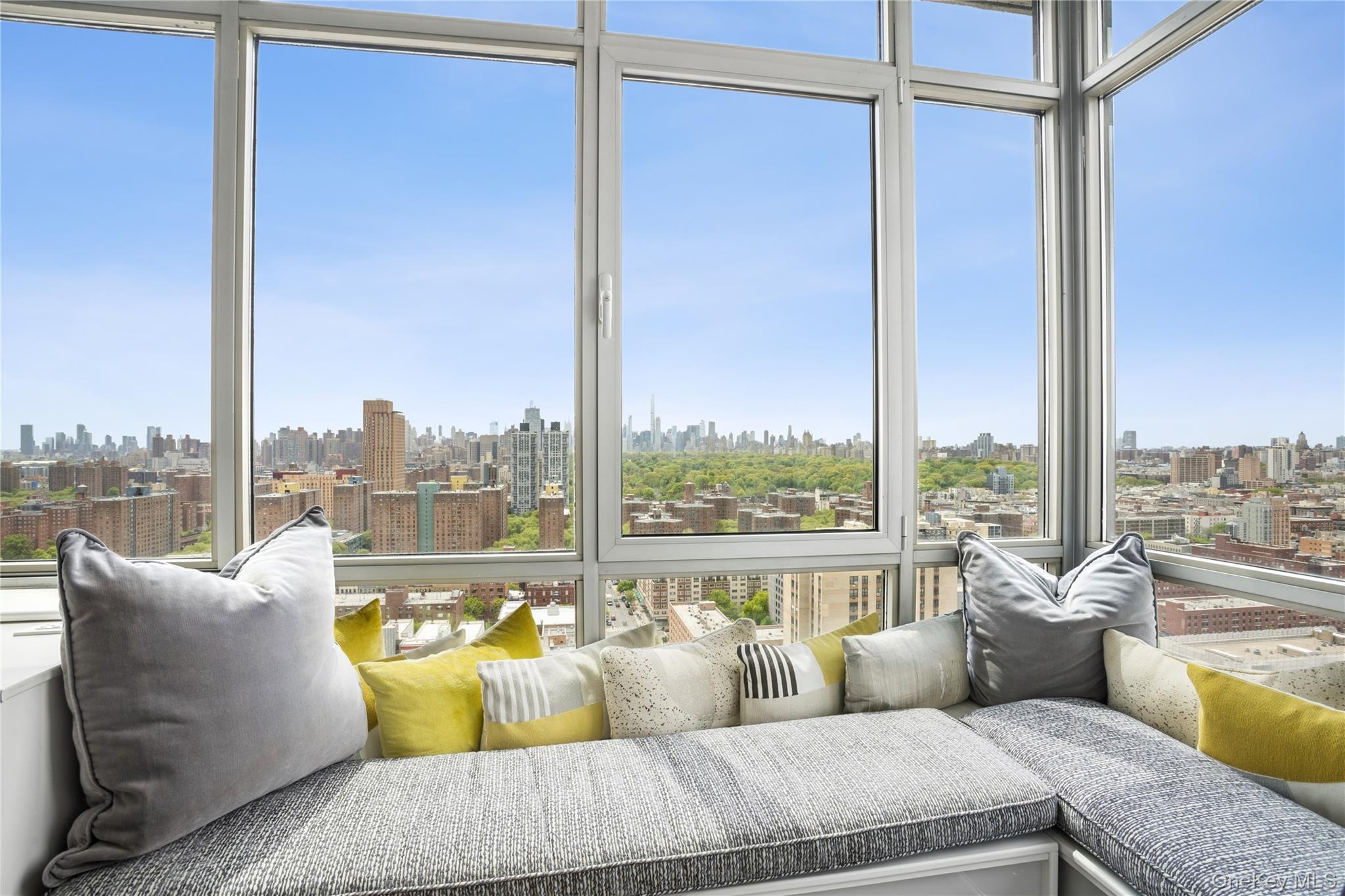 1485 5th Avenue, Unit 26D photo 11