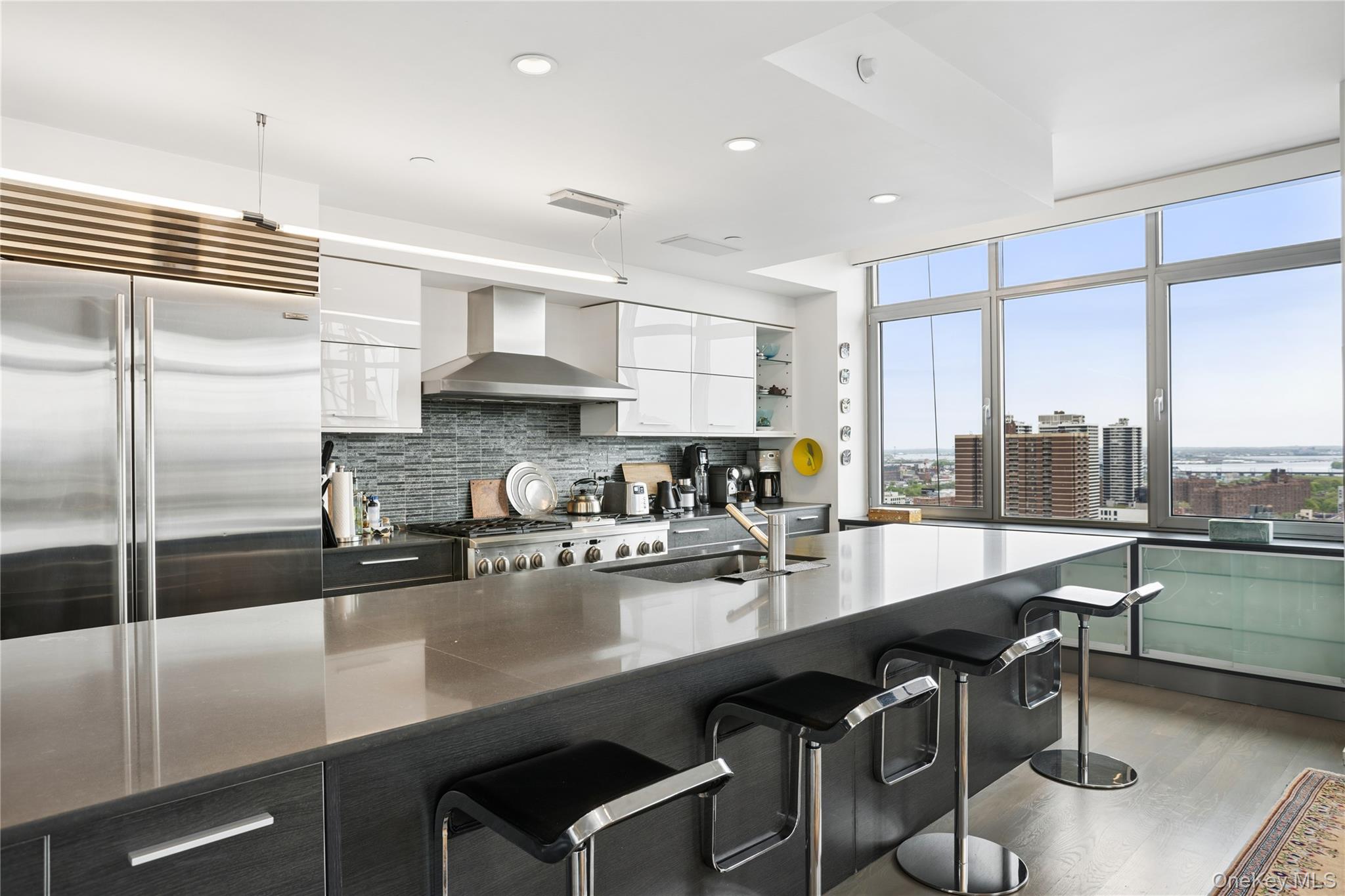 1485 5th Avenue, Unit 26D photo 13