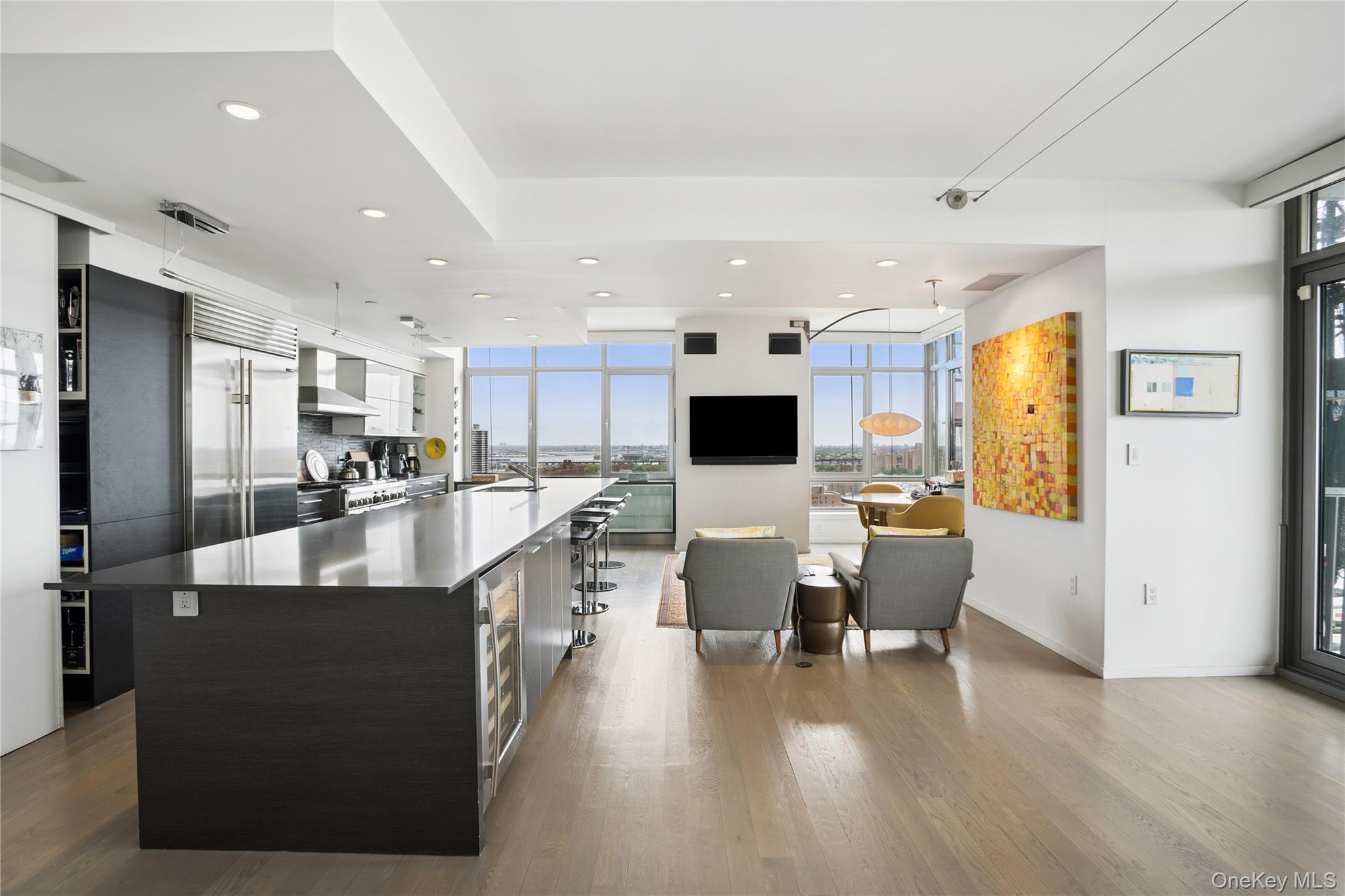 1485 5th Avenue, Unit 26D photo 12