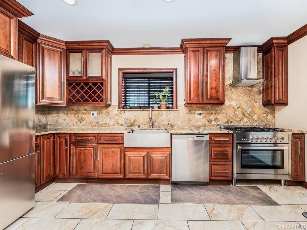 199 W 179th Street – For Sale photo 11