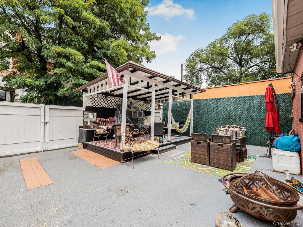 199 W 179th Street – For Sale photo 33