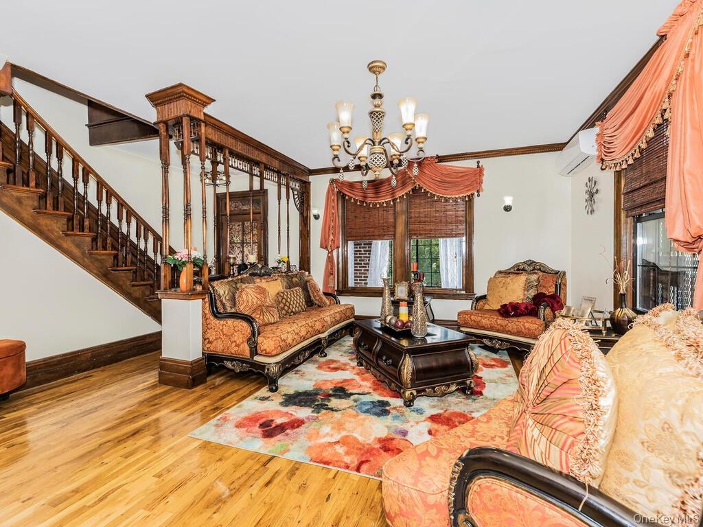 199 W 179th Street – For Sale photo 5