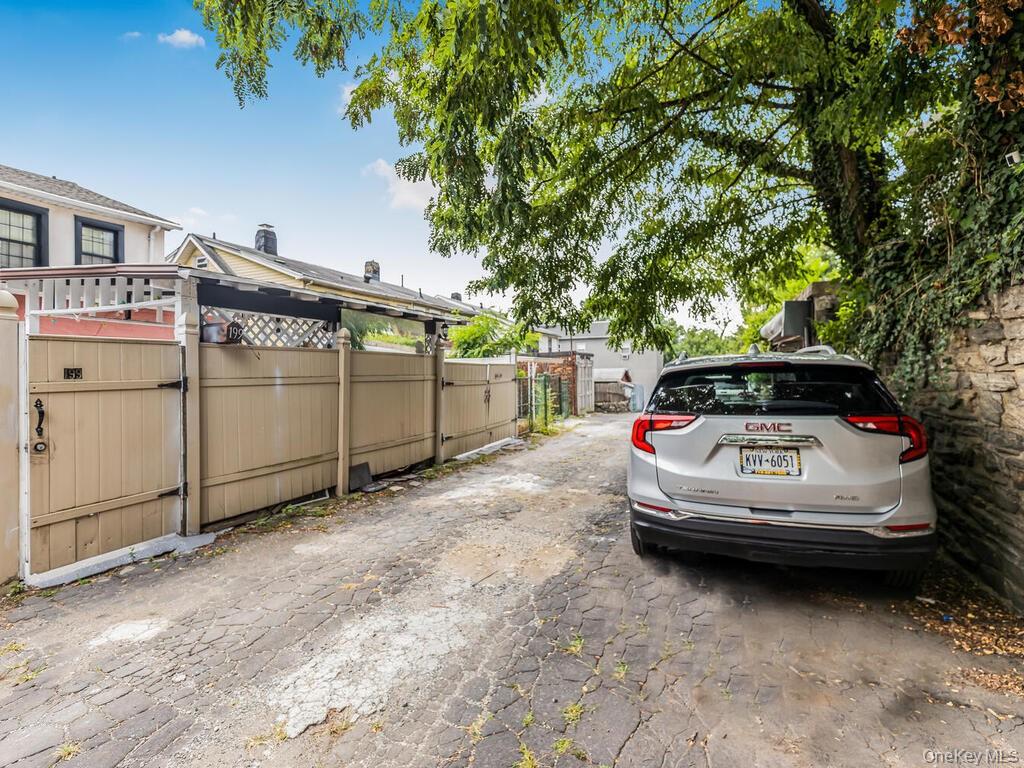 199 W 179th Street – For Sale photo 30